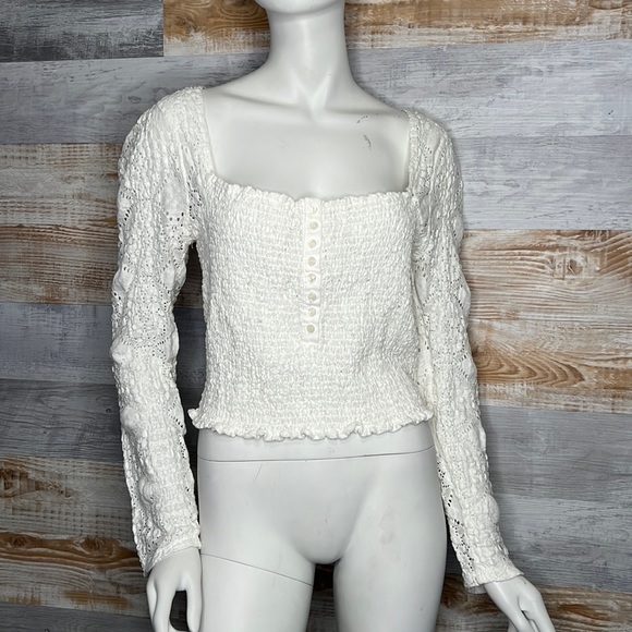 Free People Tops - FREE PEOPLE
CONFECTION TOP white size Large